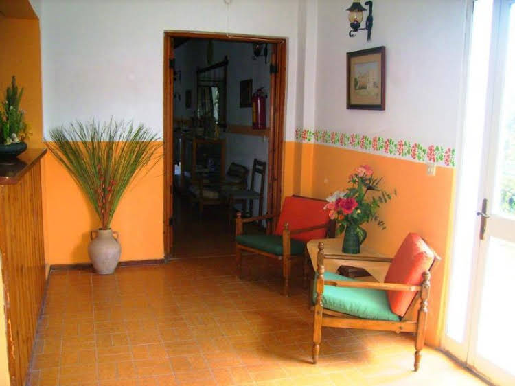 angela hotel and apartments