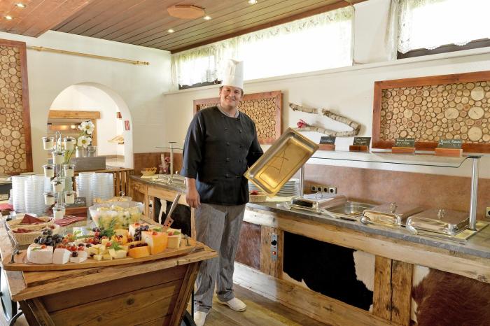 garni hotel alpin scheffau