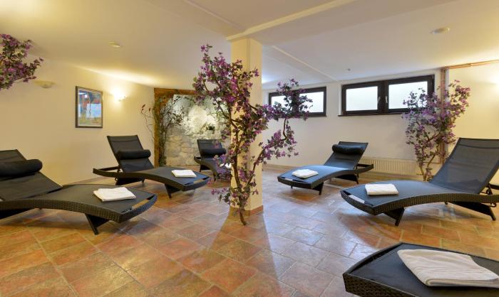 garni hotel alpin scheffau