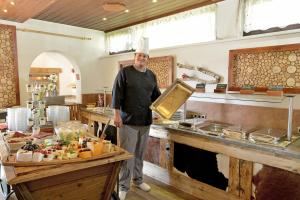 garni hotel alpin scheffau