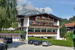 garni hotel alpin scheffau
