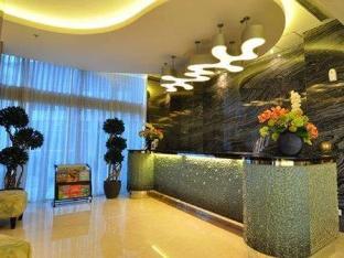 dprimahotel mega kuningan