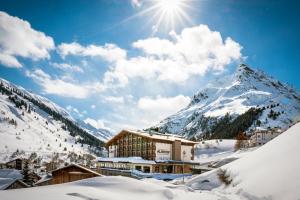 Hotel Almhof,Galtur>>Austrian Alps,5 star