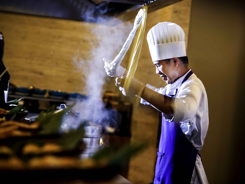 grand mercure jakarta harmoni