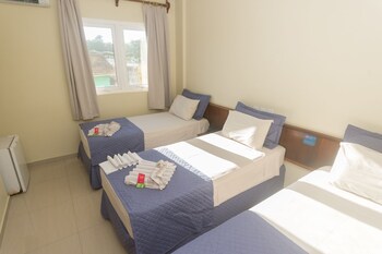 hotel portinari ponte da amizade