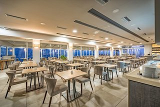 alexandra beach resort and spa