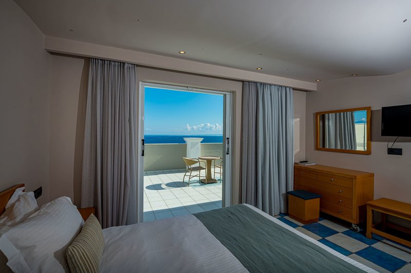 alexandra beach resort and spa