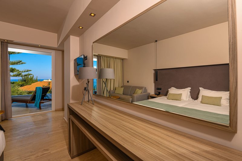 alexandra beach resort and spa