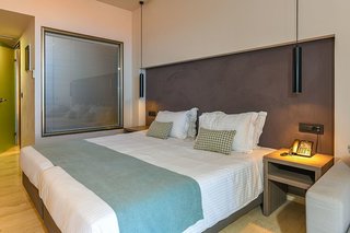 alexandra beach resort and spa