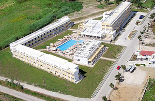 pyli bay hotel