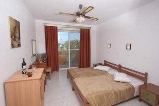 pyli bay hotel