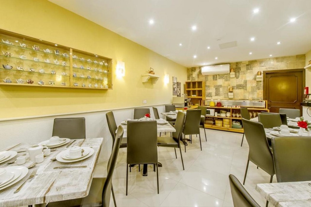 alborada aparthotel