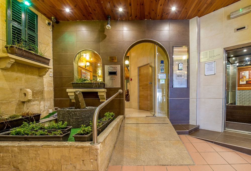 alborada aparthotel