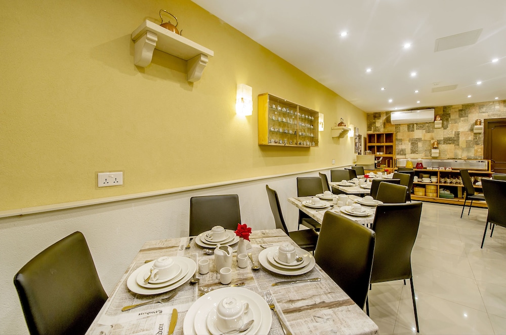 alborada aparthotel