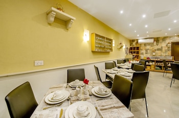 alborada aparthotel