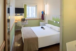 Ibis Budget Sao Paulo Paraiso,Rua Vergueiro 1571,3 star