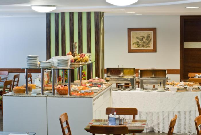 hotel iracema travel