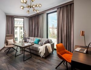 Hotel-Img