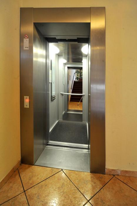 st joseph hotel hamburg reeperbahn st pauli kiez