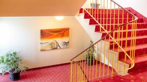 st joseph hotel hamburg reeperbahn st pauli kiez