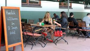 st joseph hotel hamburg reeperbahn st pauli kiez