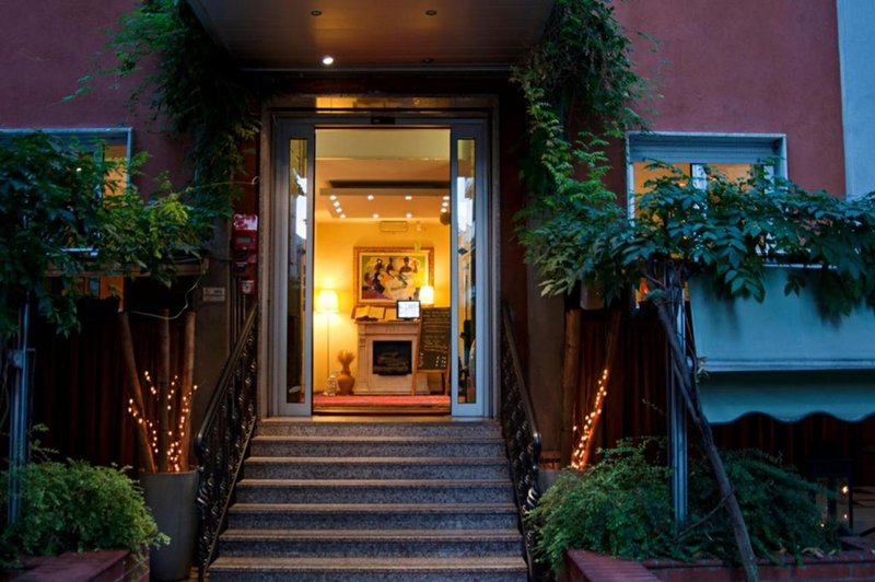 eco hotel milano and bioriso restaurant