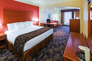 La Quinta Inn & Suites By Wyndham Seguin,New Braunfels>>Austin,3 star