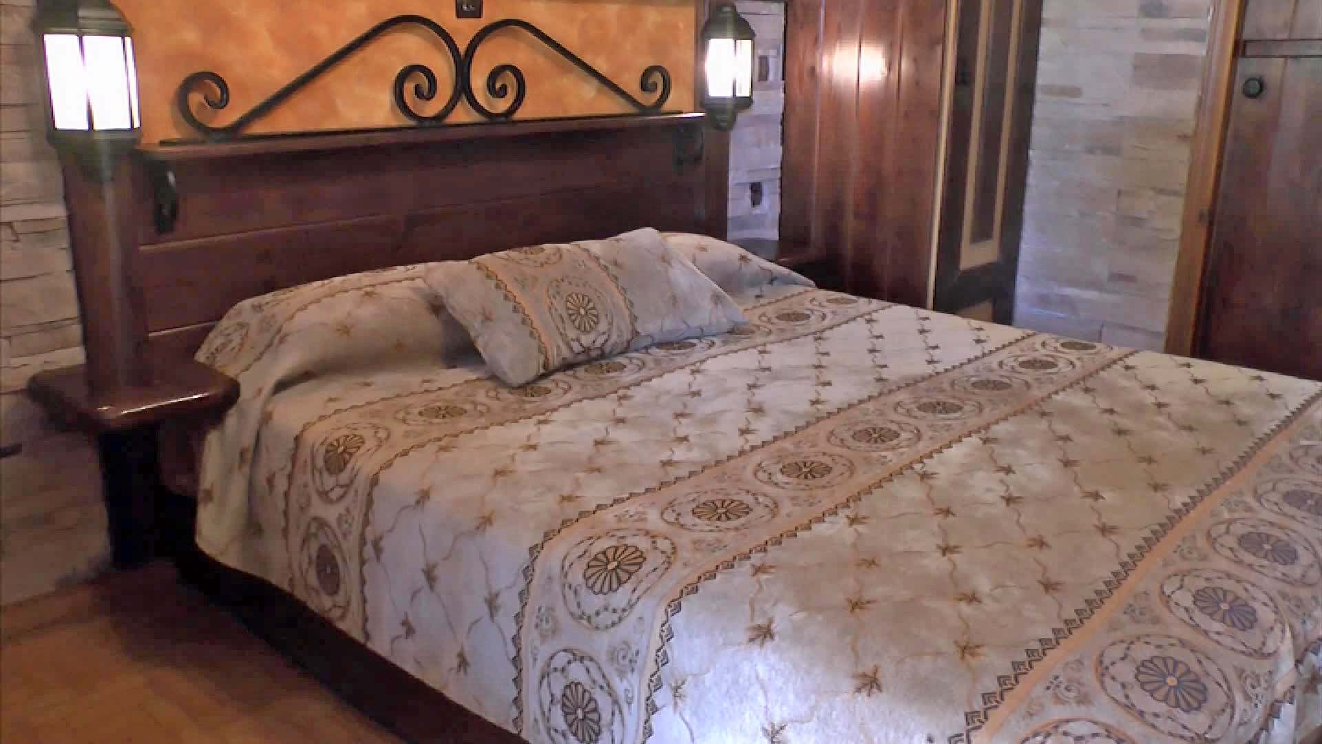 evgenia traditional studios