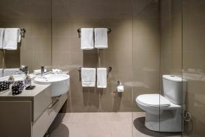Holiday Inn & Suites Sydney Bondi Junction By Ihg,Bondi Junction>>Bondi,4 star