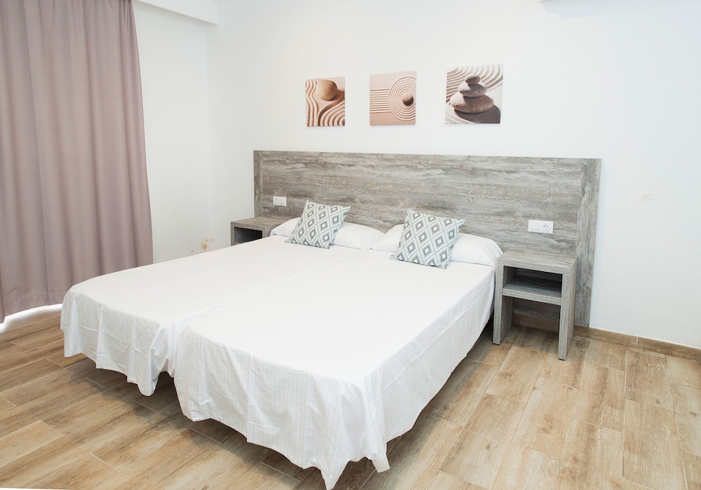 Villa Real Club Apartments,Andratx>>Andraitx,3 star