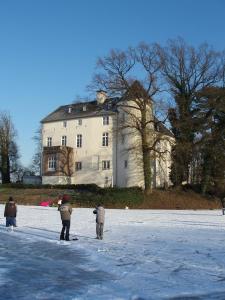 Burg Boetzelaer,Geldern>>Appeldorn,4 star