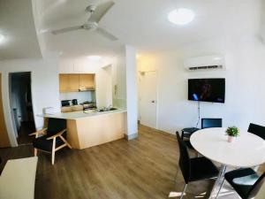 Aruba Surf Resort,Gold Coast>>Broadbeach,4 star