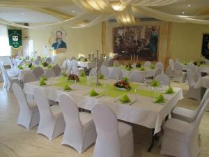 Hotel Reuterhof,Neubrandenburg>>Duckow,3 star