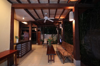 Sala Prabang Hotel,Near Golden City Temple,3 star