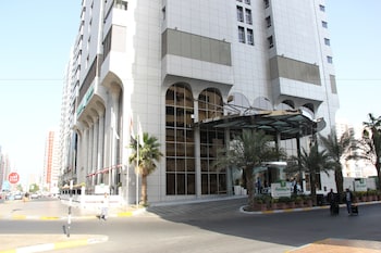 holiday inn abu dhabi downtown an ihg hotel