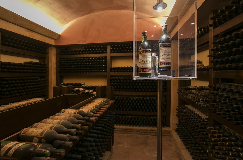 katogi averoff hotel and winery