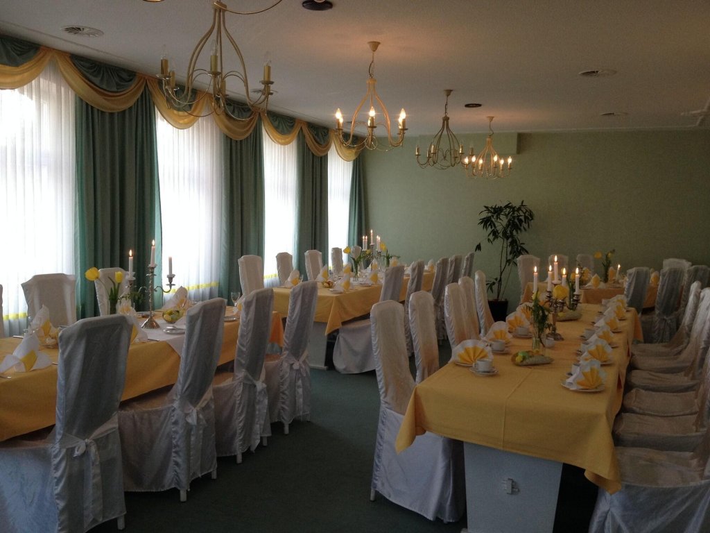 Schöne Aussicht,Burgenlandkreis>>Bad Duerrenberg,3 star