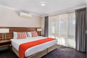 Quality Inn Carriage House,Forest Hill>>East Wagga Wagga,4 star