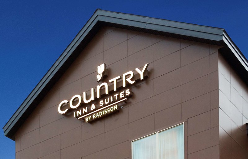 Country Inn & Suites By Radisson, Buffalo, Mn