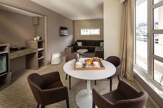 golden tulip aix les bains