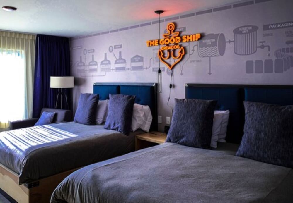 royal athenaeum suites