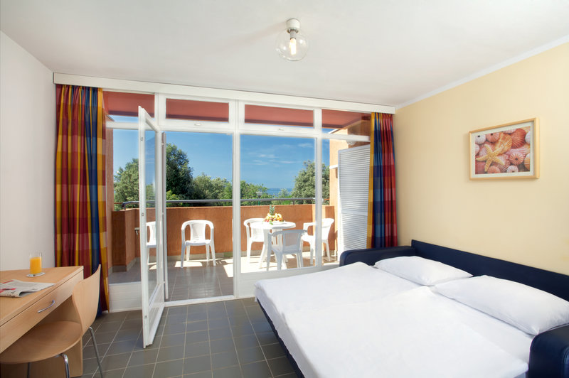 lanterna resort