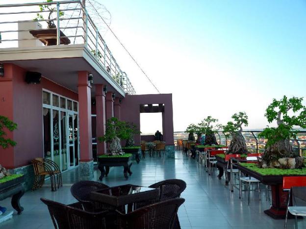 tan binh hotel