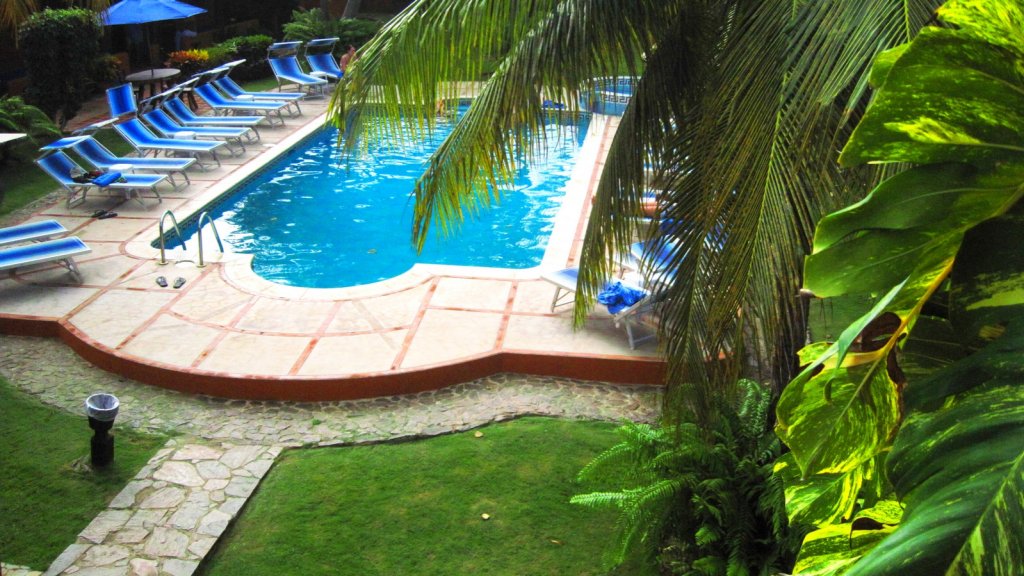 costa linda beach