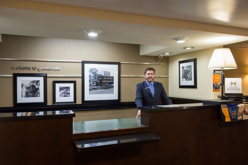 hampton inn gainesville