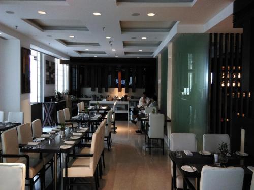 country inn and suites by radisson bhiwadi