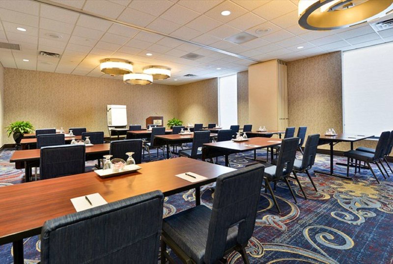 hotel belvoir springfield
