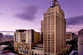 Drury Plaza Hotel San Antonio Riverwalk,Downtown San Antonio>>Bexar County,3 star