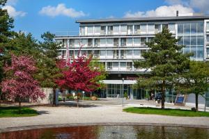 Kongresshotel Potsdam Am Templiner See,Caputh>>Berlin,4 star