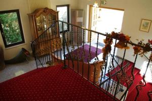 Landhotel Kains Hof,Etzelbach>>Erfurt,3 star